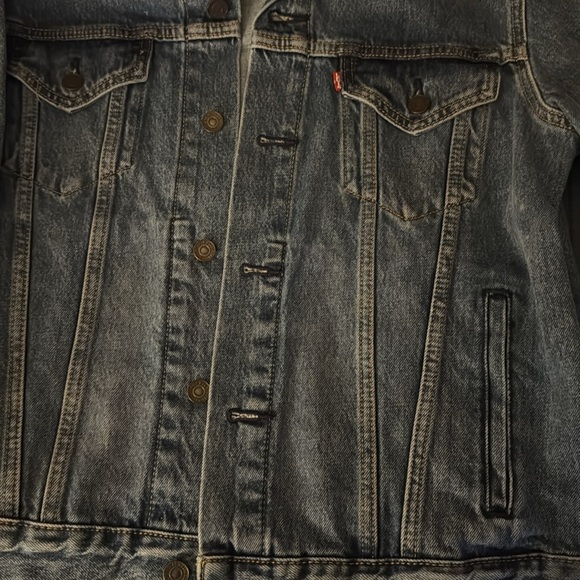 Men’s Levi Jean Jacket - Picture 3 of 6